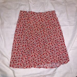 Red Floral Brandy Melville Skirt !